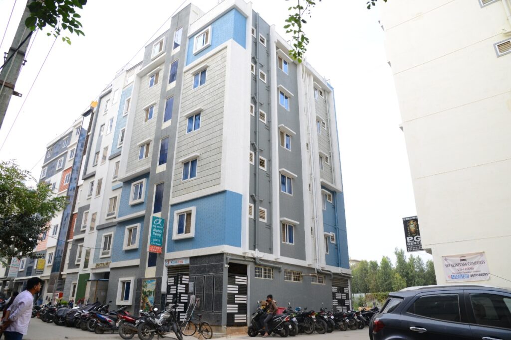 alpha living homely hostel