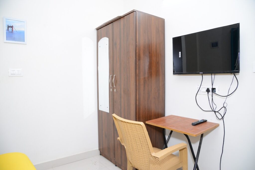 Fully Furnished Gents PG in Devarabisanahalli