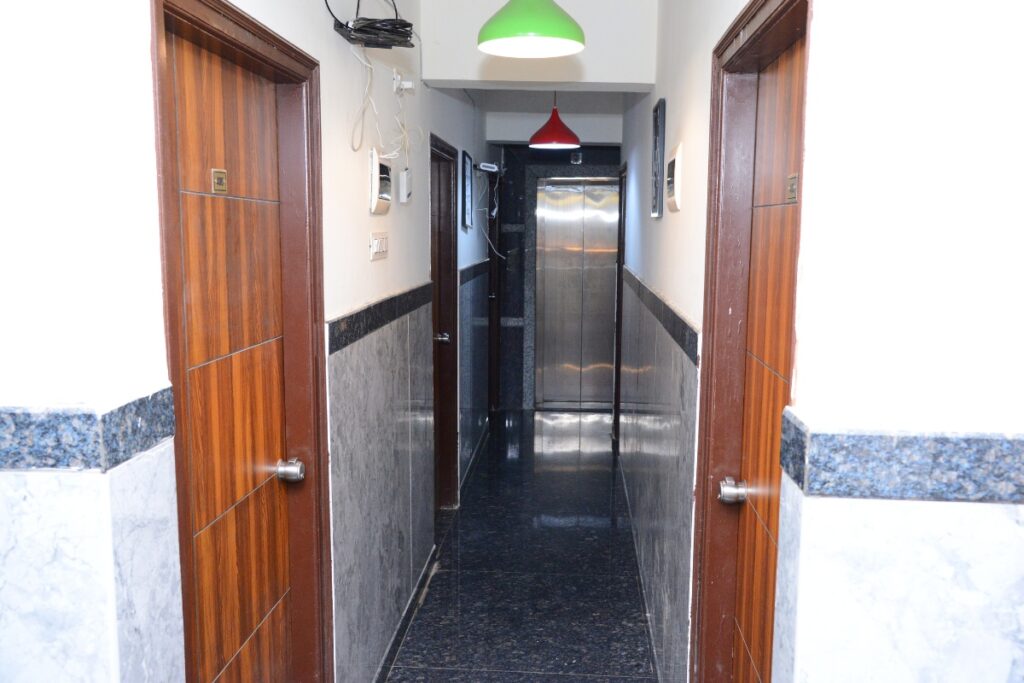 secure boys hostel in Devarabisanahalli